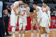 开云官方-郭士强拿出杀手锏，男篮却诞生2个隐患！2人低迷或彻底告别国家队