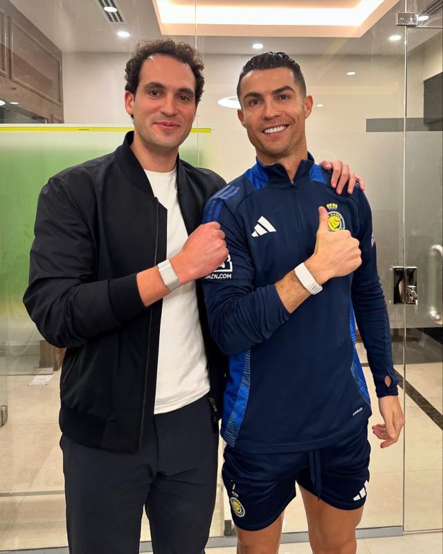 1734147950119023569.jpeg GbelGItaAAA9Erf.jpeg